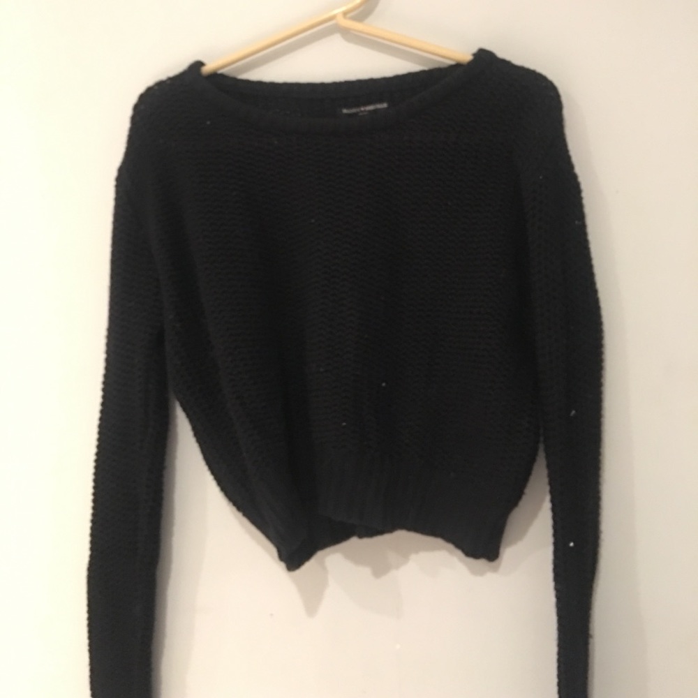 Black Brandy Melville cropped sweater